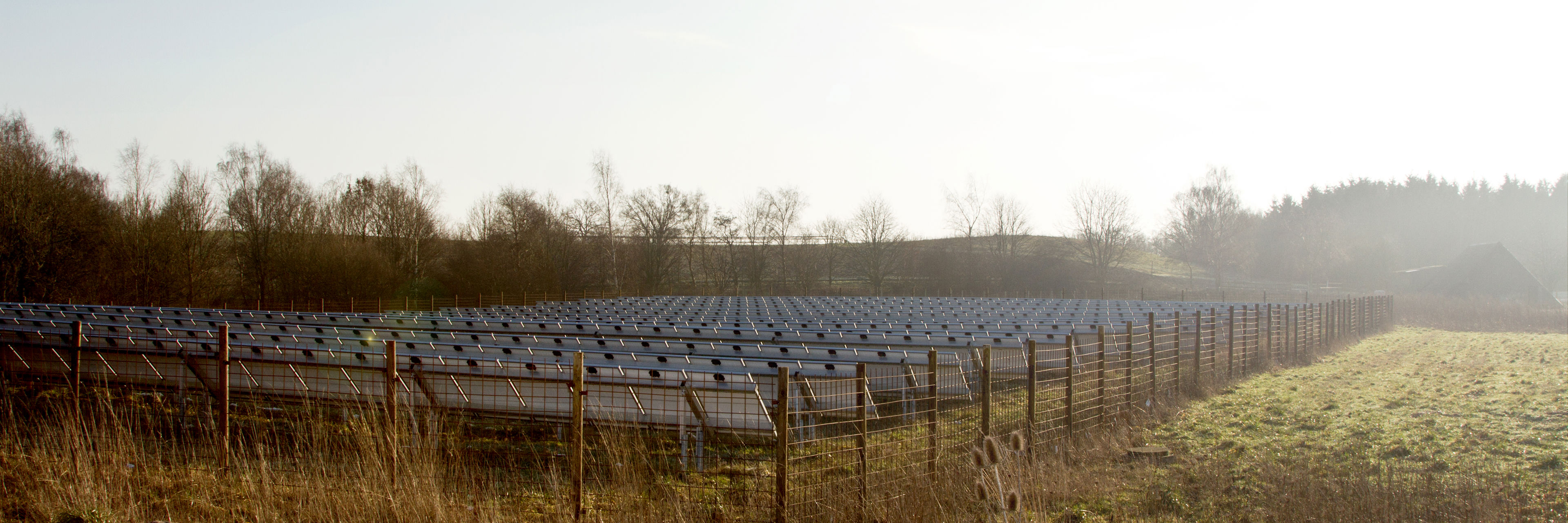 Solceller i landskab