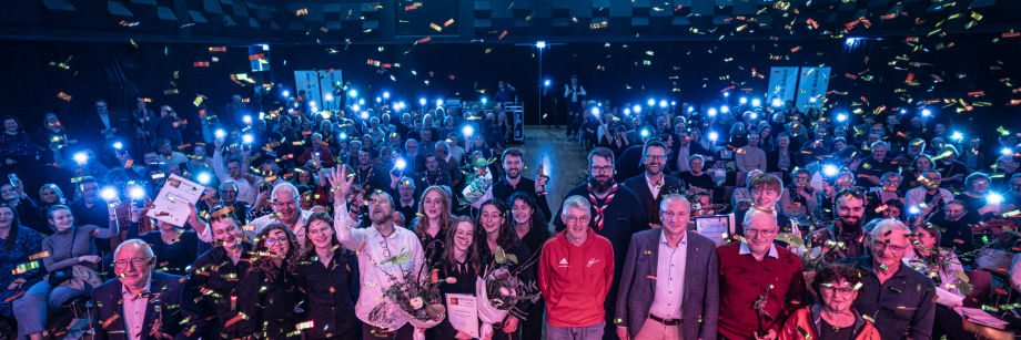 Gruppebillede af de glade prismodtagere 1. marts 2024