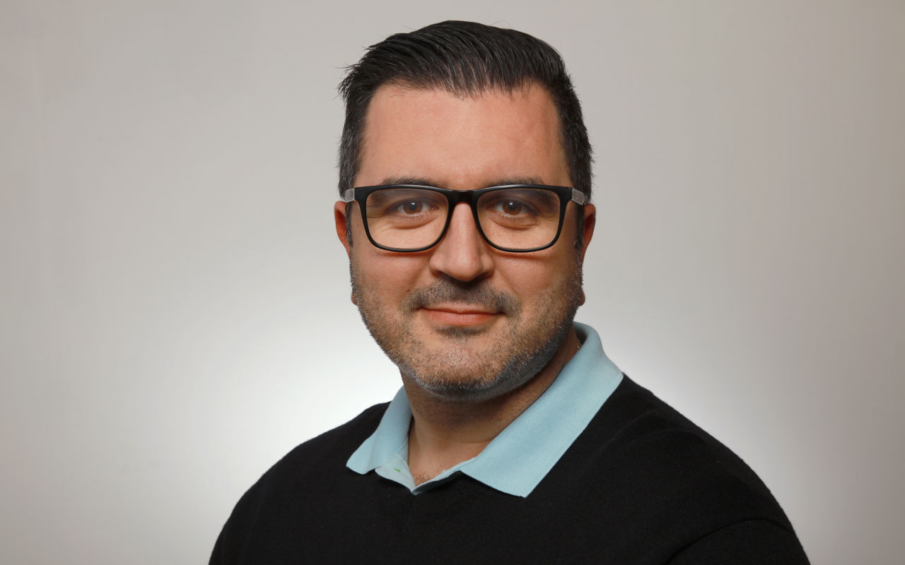Portræt af Mustafa Diken